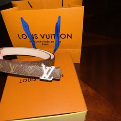 Women’s designer belt