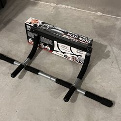 Iron gym Total Body workout bar