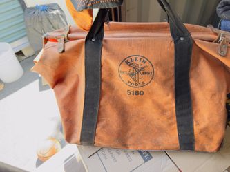 KLEIN TOOLS ELECTRICIAN BAG 5180
