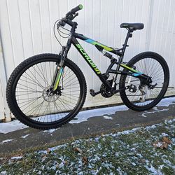 Perfect condition! Schwinn Mountain Bike