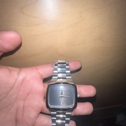 Nixon Watch