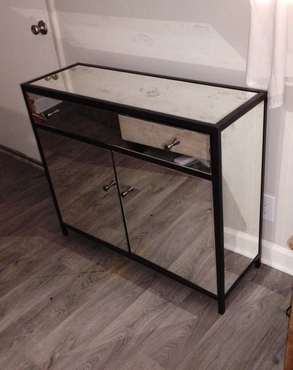 Vintage Mirror Dresser