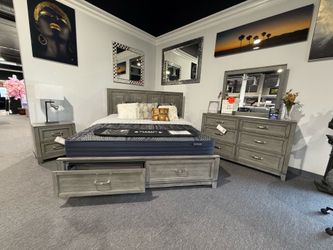 4 PC KING BEDROOM SET