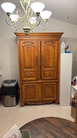 Free Oak Armoire/Pantry