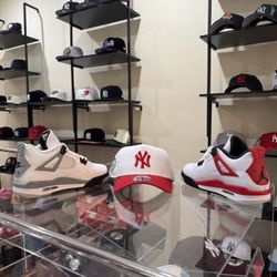 Cloths And Shoes Caos