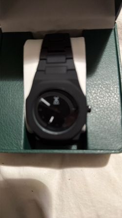 Black Analog Watch with Bracelet Band