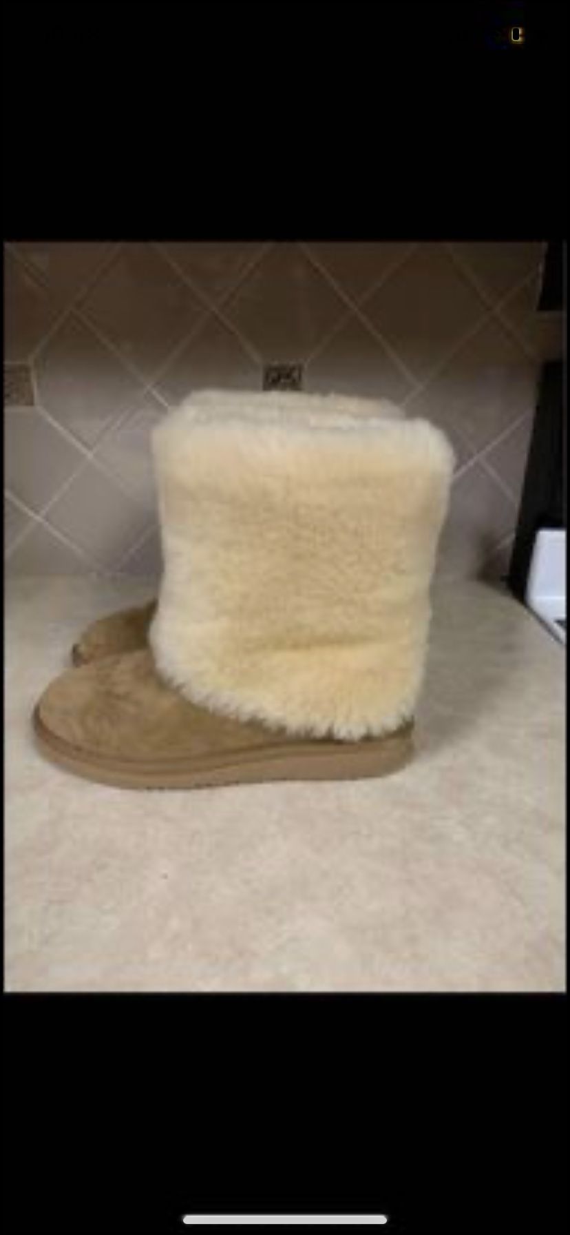 UGG Australia Patten Chestnut Sheepskin Fur Cuff Boots Womens Size 8