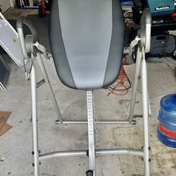Gold’s Gym Inversion Table 