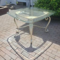 Free Patio Table And Chairs