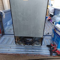 Kenmore Refrigerator 