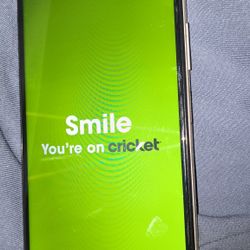 Cricket 5G  Phone 128 GB
