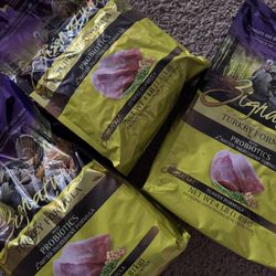 Zignature Turkey Dog Food with Probiotics (3x 4lb bags)