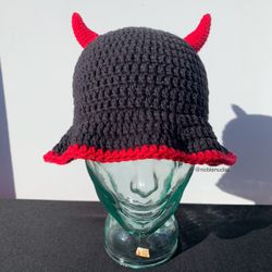 Crochet Bucket Hat With Horns 