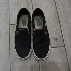Black Slip-on Vans