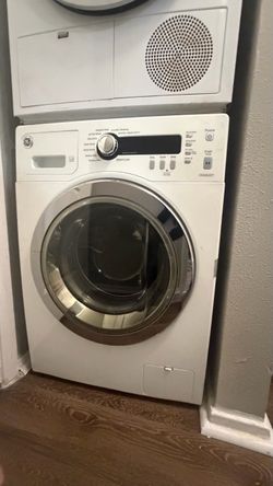 Stackable washer and dryer