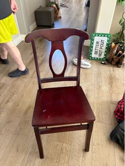 Folding wood chair