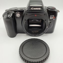 Canon EOS Rebel XS 35mm Film SLR Camera