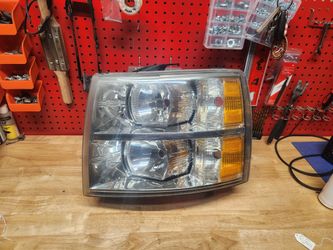 Chevy Silverado Headlight LH OEM 