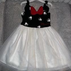Girl’s Dress 