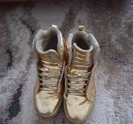 Gold High top Sneakers