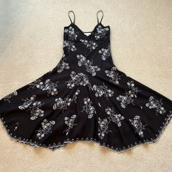 Studio M Embroidered Dress XS 