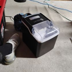 Countertop Ice Maker