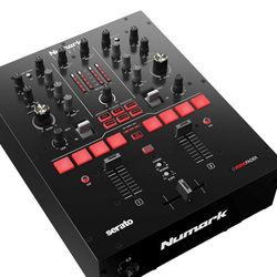 Numark Scratch DJ Mixer