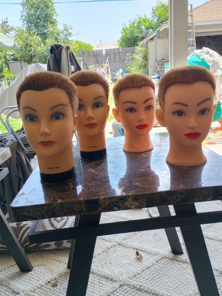 4 Maniquin Female Heads