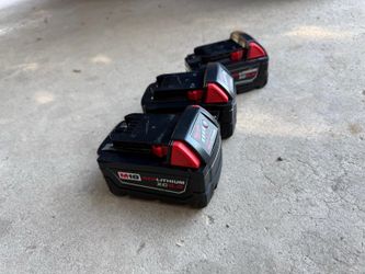 Milwakee batteries, charger
