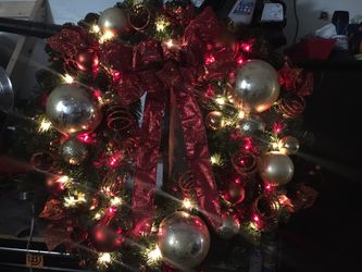 3 foot Christmas wreath with colored lights