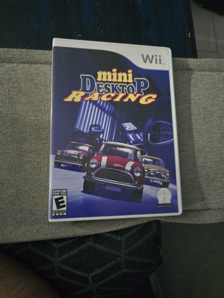 Mini Desktop Racing (Nintendo Wii)