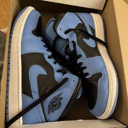 Air Jordan 1 Mid