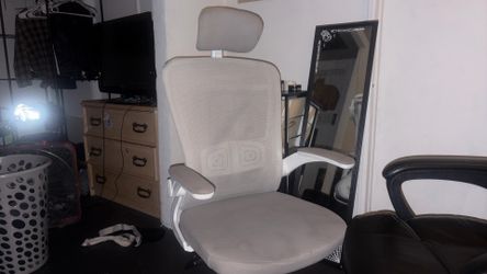 Mesh gaming Chair with Headrest