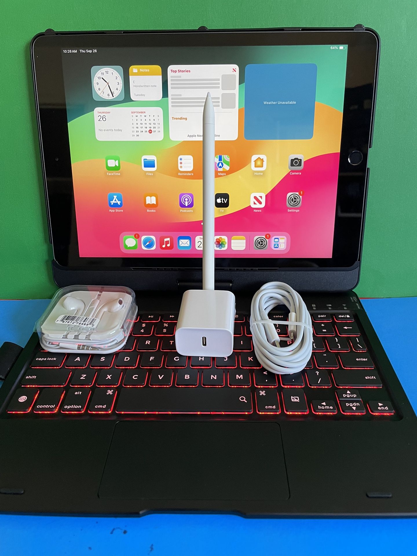 Apple IPad 9th Generation (10.2” Retina /Touch ID /IOS 17/ 2021 Model) 64GB with Pen, Keyboard  & Accessories 