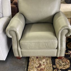 Top Grain Leather Chair 