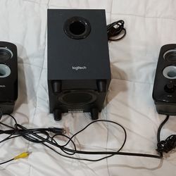 Logitech Computer PC Speakers