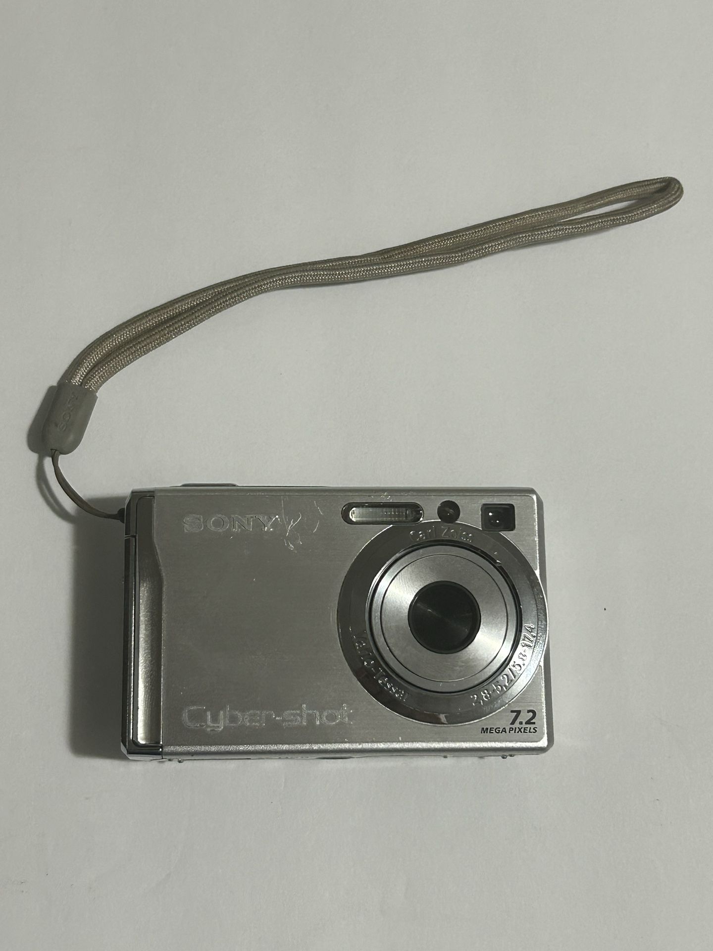 Sony Cyber-shot DSC-W80 7.2MP Digital Camera - Silver