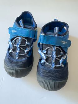 OshKosh B’Gosh durable play sandals