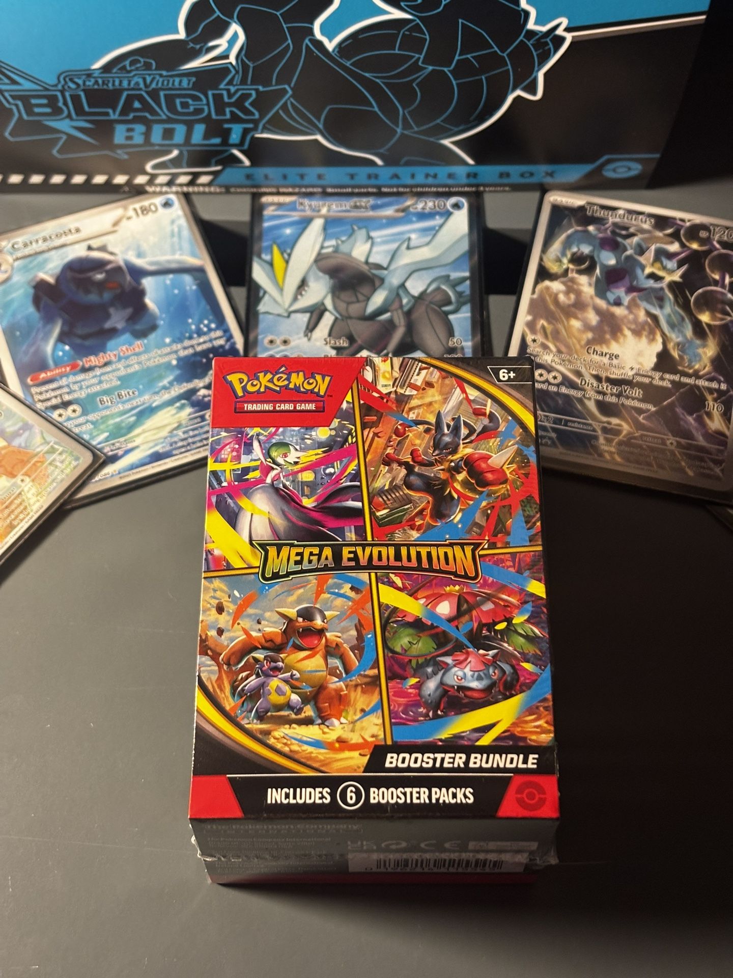 MEGA EVOLUTIONS BOOSTER BUNDLE