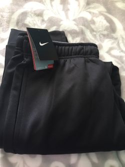 MENS NIKE SWEATS
