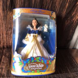 Disney Snow White Holiday Collection Vintage