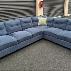 Sectional Couch 