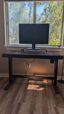 Electric Adjustable Height Standing Desk