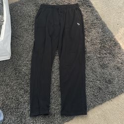 Bay leaf medium black sweatpants