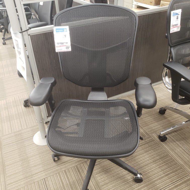 QTY 6 Mesh Office Chair 9000 Series Quantum Ergonomic