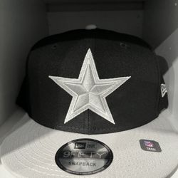 Cowboys Snapback hats 35$ each