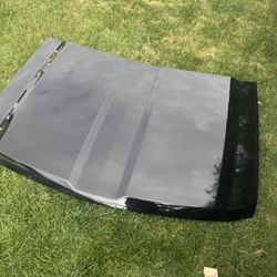 Silverado 2014-15 Hood Black