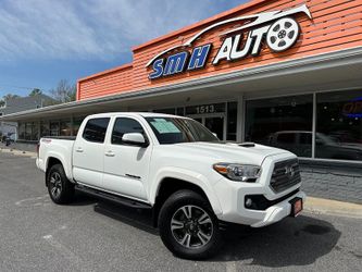 2017 Toyota Tacoma SR V6