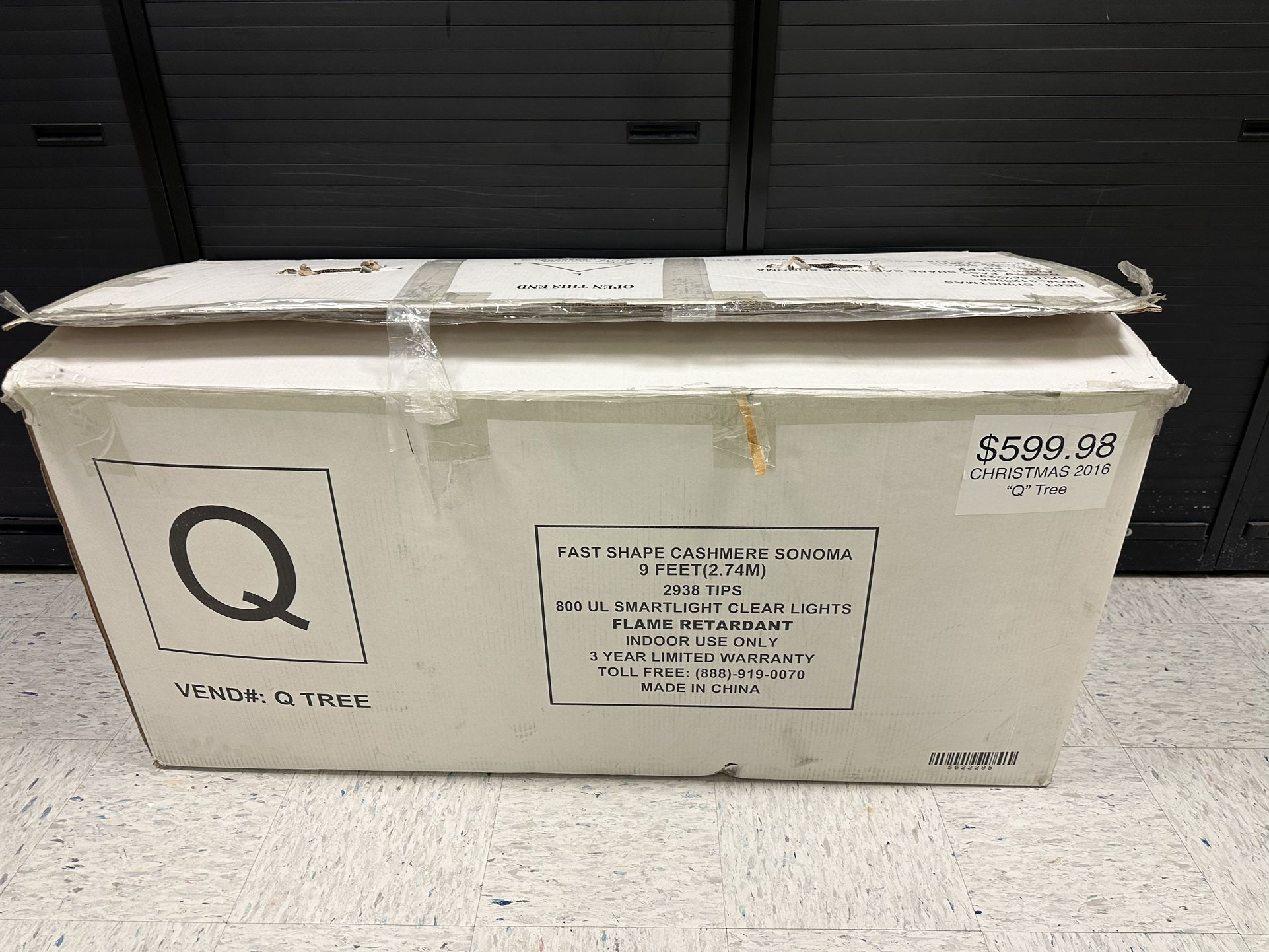 Christmas Tree With Decorations for Sale in Modesto, CA OfferUp