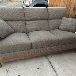 Sofa & Recliner Chairs